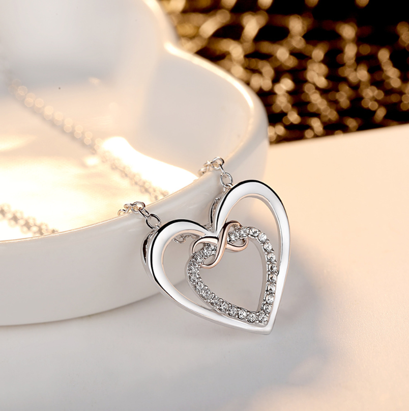 Saycona S925 Sterling Silver Heart-Shaped Jewel Necklace