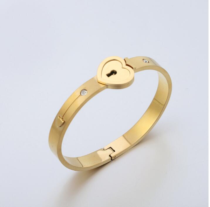 Bracelet Key Modern Style For Beautiful Female
