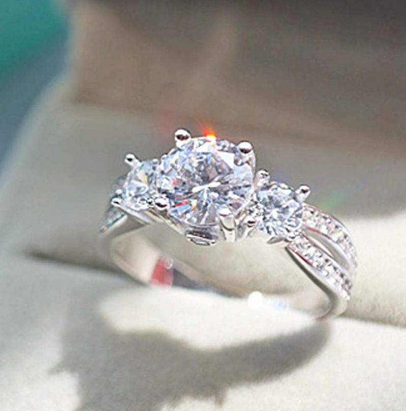 SAYCONA Platinum Luxury Women's Diamond Ring